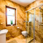 Zakatek Reja Apartment Karthaus